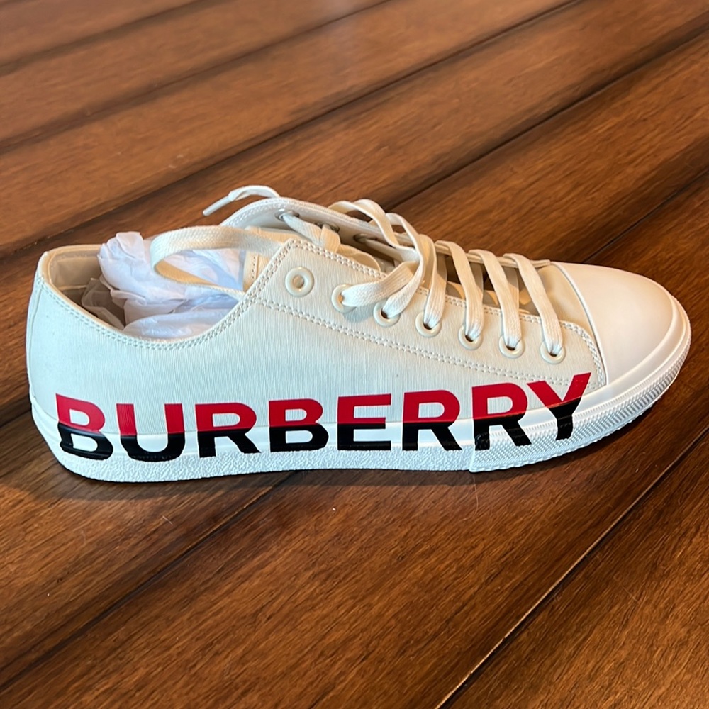 Burberry Mens Low Top Sneaker, size 45